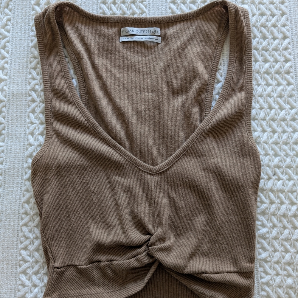 Urban Outfitters Women's Tan Knotted Top